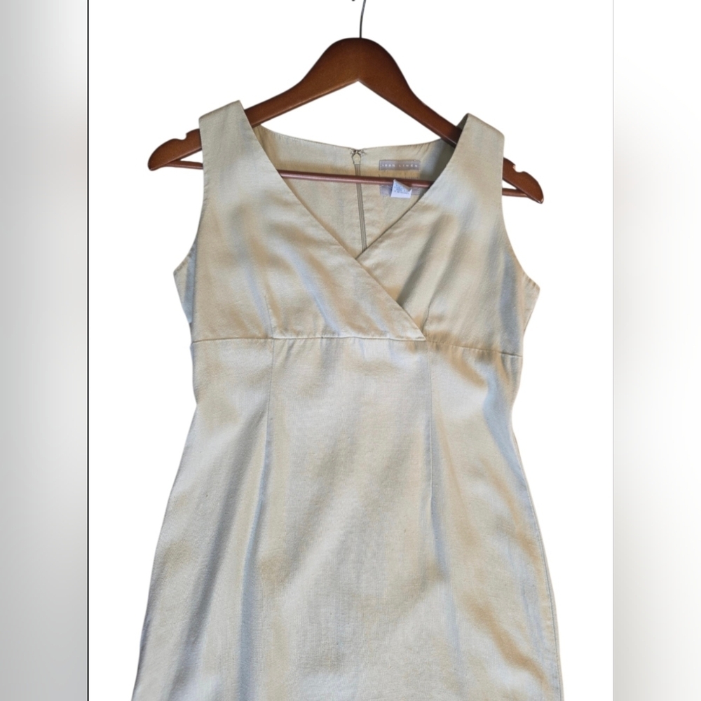 Linen Maxi Dress Size 1 Excellent condition. Sleeveless. V neck crossover. - Picture 4 of 8